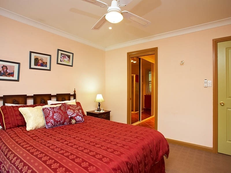 1 Brooker Avenue, Oatlands NSW 2117