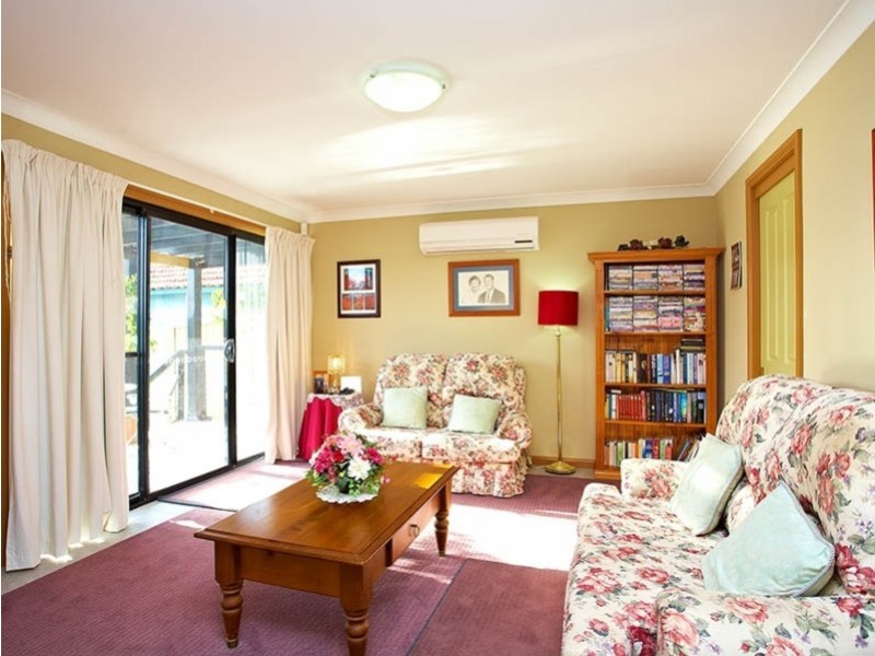1 Brooker Avenue, Oatlands NSW 2117