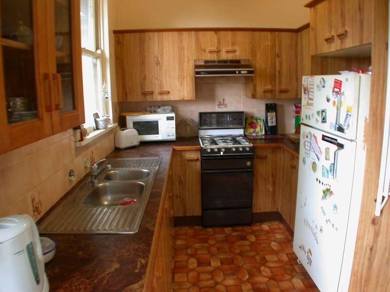 4 Manning Parade, Dundas NSW 2117