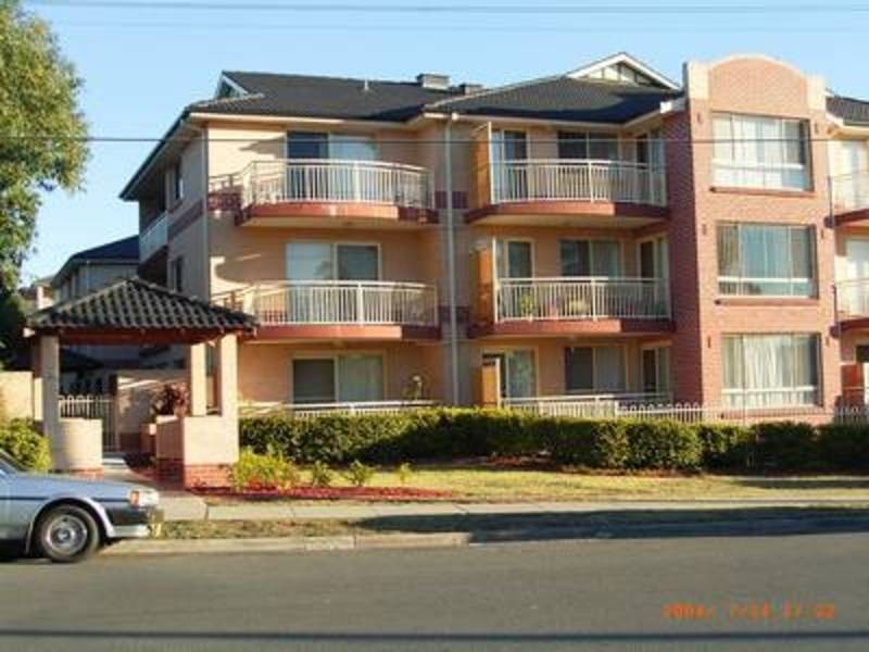 21/8-10 Fifth Avenue, Blacktown NSW 2148