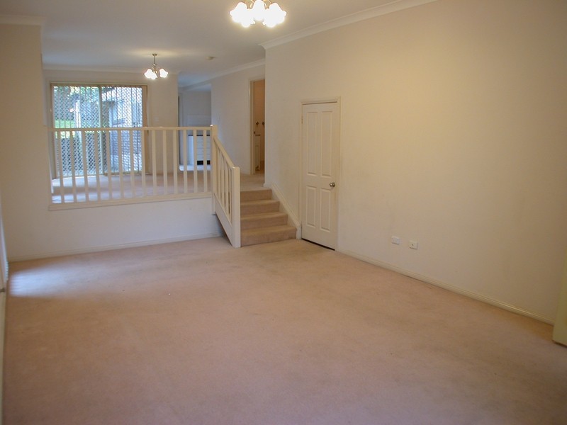 1 Marshall Road, Dundas NSW 2117