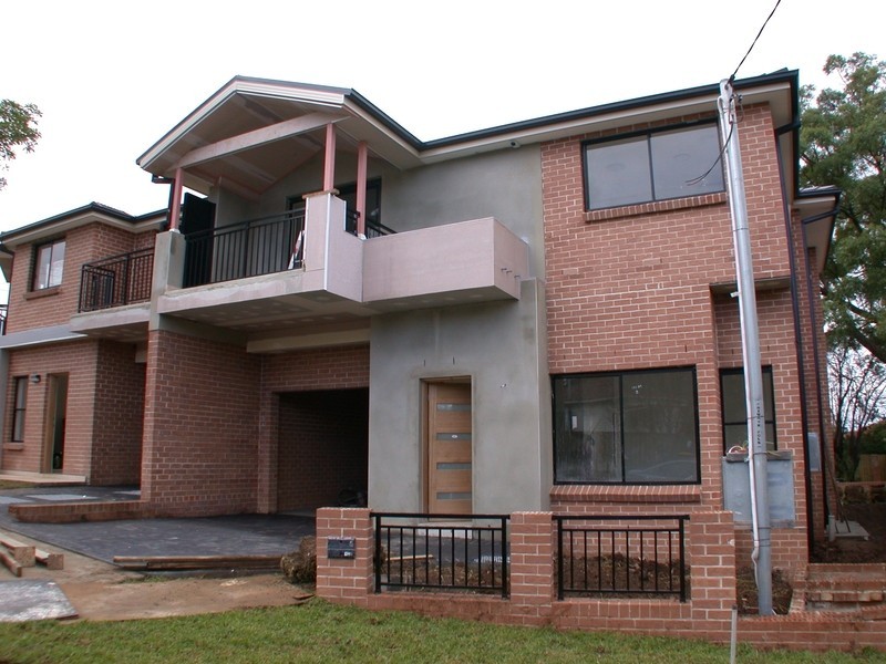 4 & 4a Linden Grove, Ermington NSW 2115