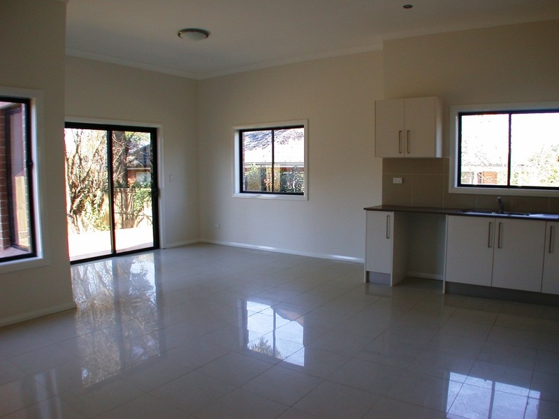 4a Linden Grove, Ermington NSW 2115