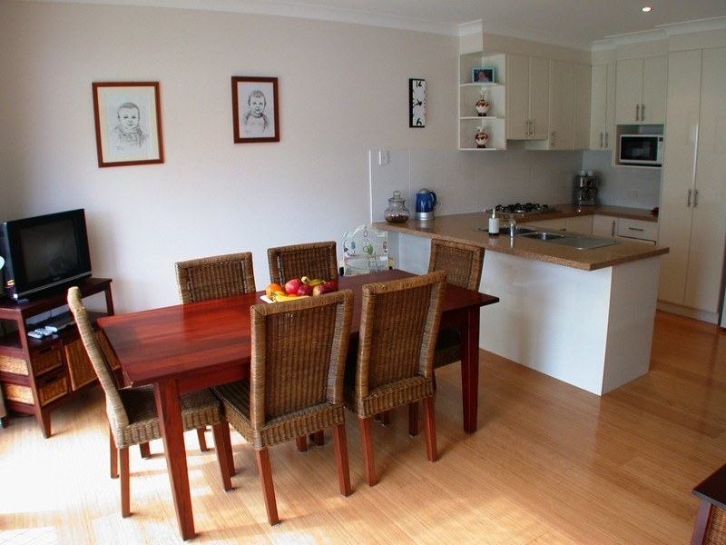 2/23 Bennetts Road East, Dundas NSW 2117