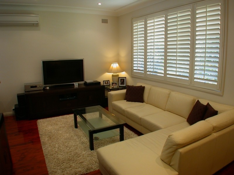 37 William Street, Ermington NSW 2115