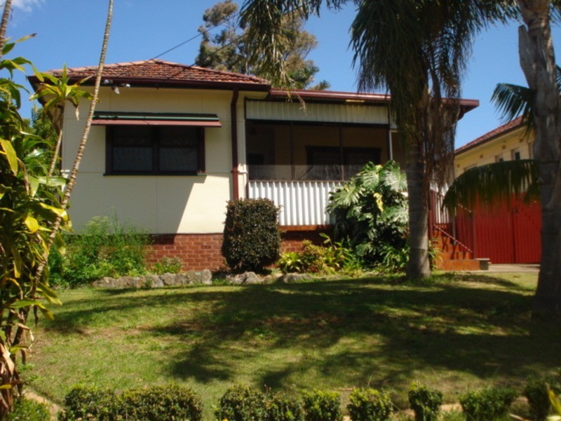 8 Atkins Road, Ermington NSW 2115