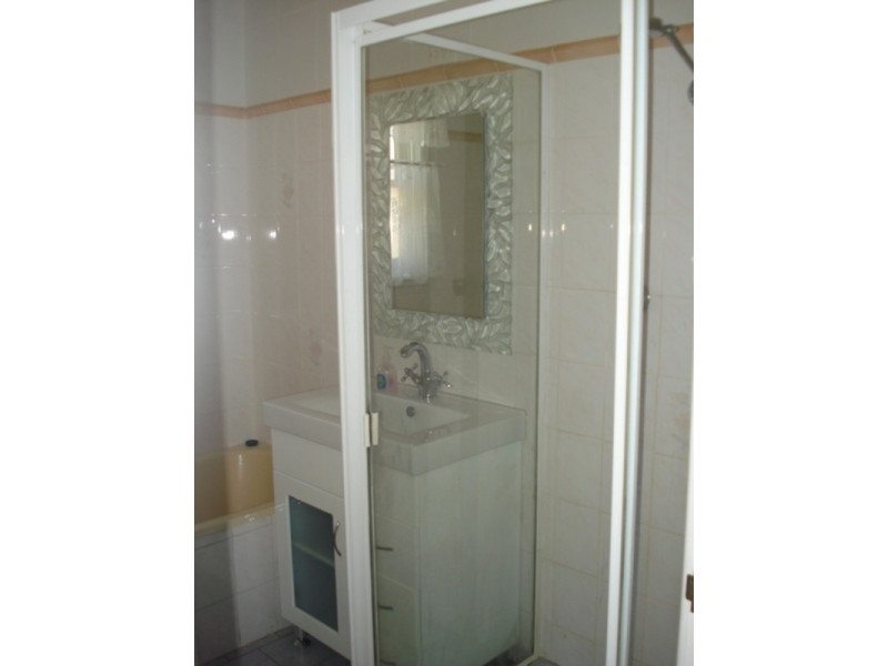 8 Atkins Road, Ermington NSW 2115