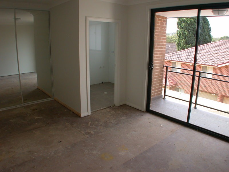 1-3/1 Leamington Road, Dundas NSW 2117