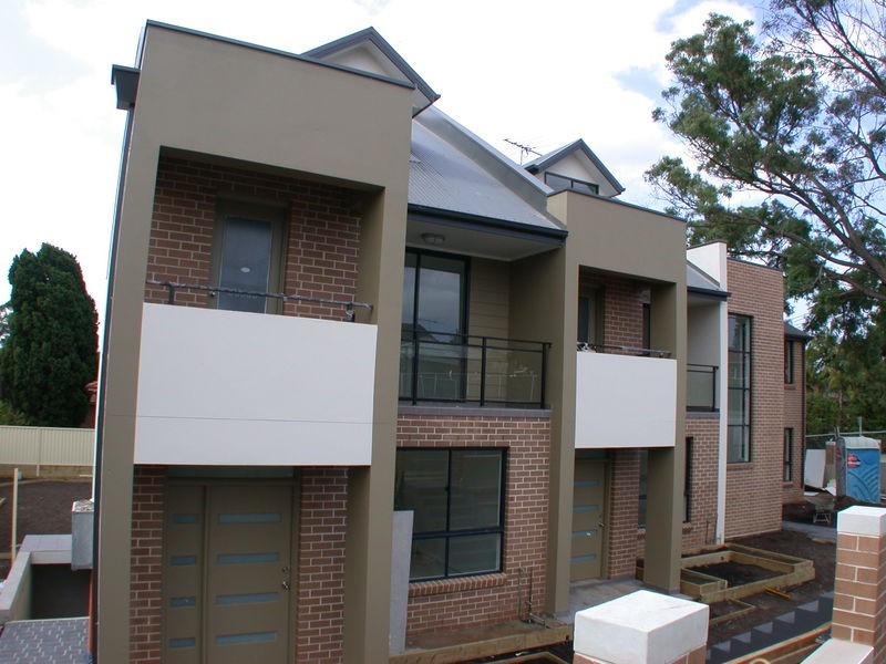 2/1 Leamington Road, Dundas NSW 2117