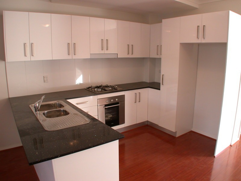 2/1 Leamington Road, Dundas NSW 2117