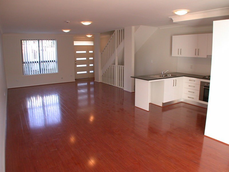 2/1 Leamington Road, Dundas NSW 2117