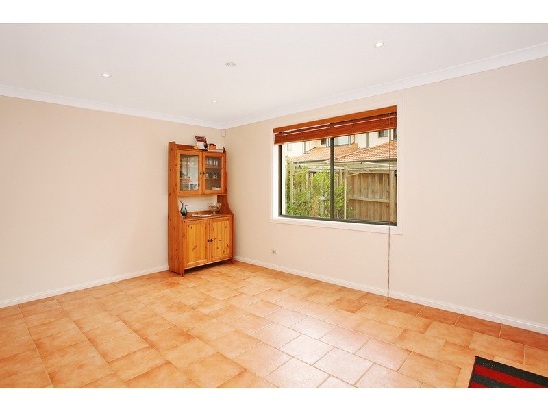 2/12-14 Bennetts Road West, Dundas NSW 2117