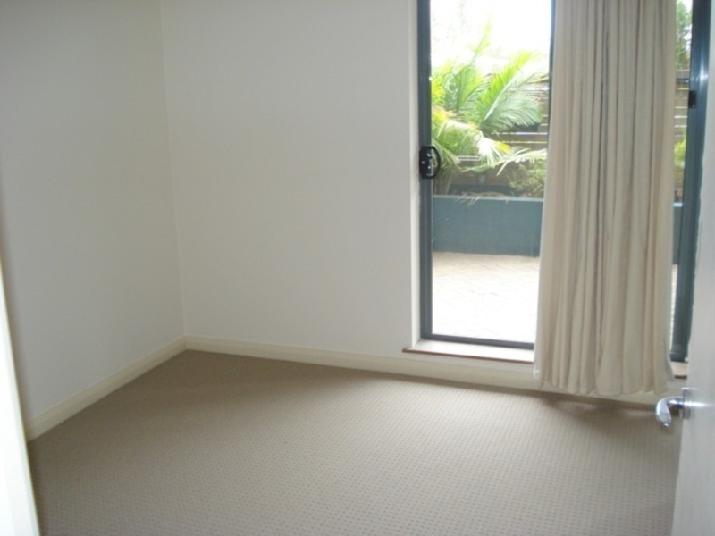 2/29 Bennelong Parkway, Wentworth Point NSW 2127
