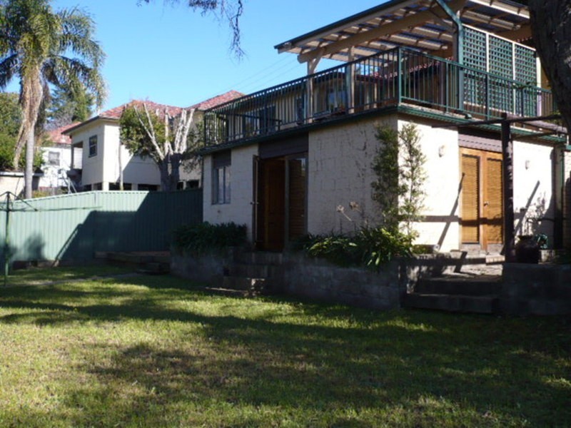 2a Hughes Avenue, Ermington NSW 2115