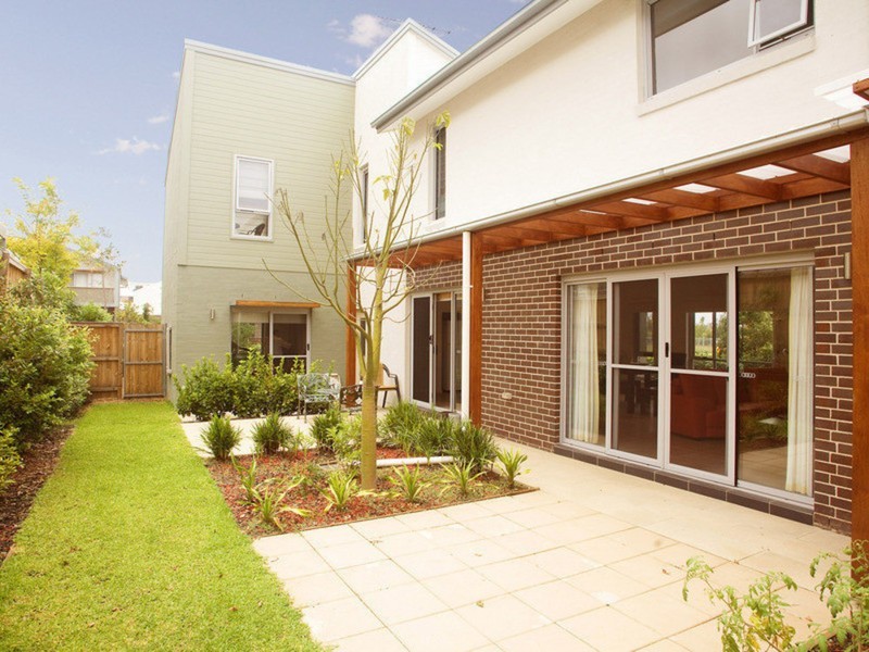 7 Seamist Avenue, Ermington NSW 2115