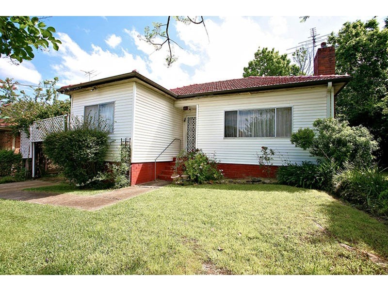 20 Hughes Avenue, Ermington NSW 2115