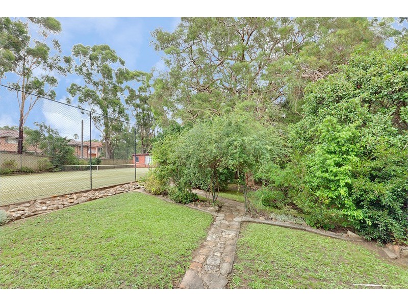 8 Denham Place, Dundas NSW 2117