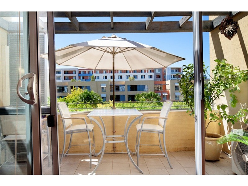 306/3 The Piazza, Bennelong Road, Wentworth Point NSW 2127