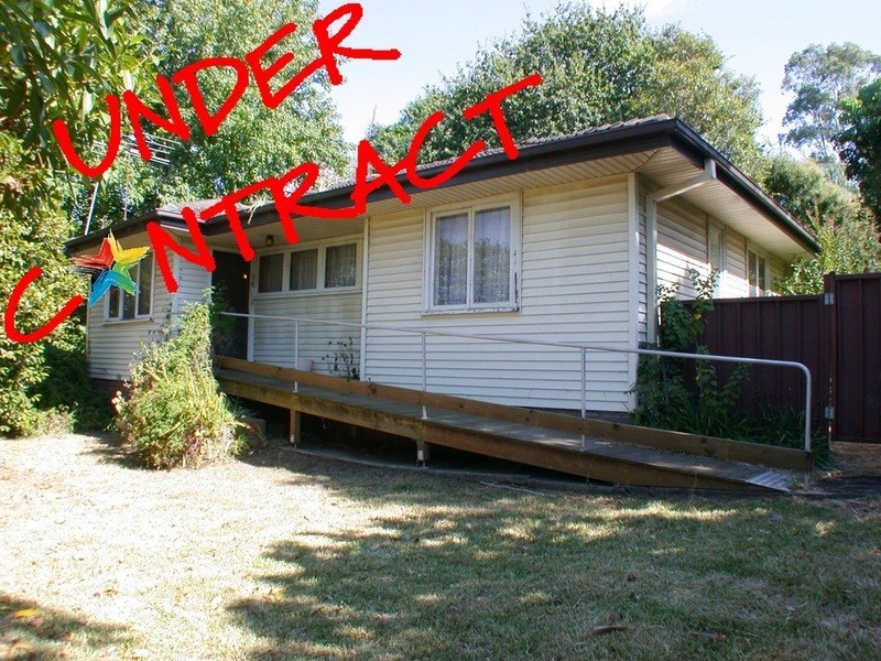 8 Lindsay Avenue, Ermington NSW 2115