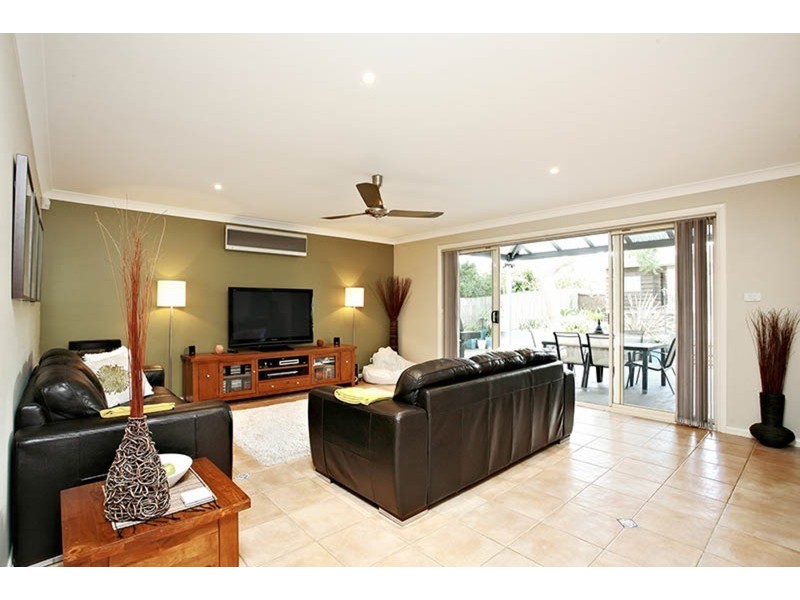 2 Dora Crescent, Dundas NSW 2117