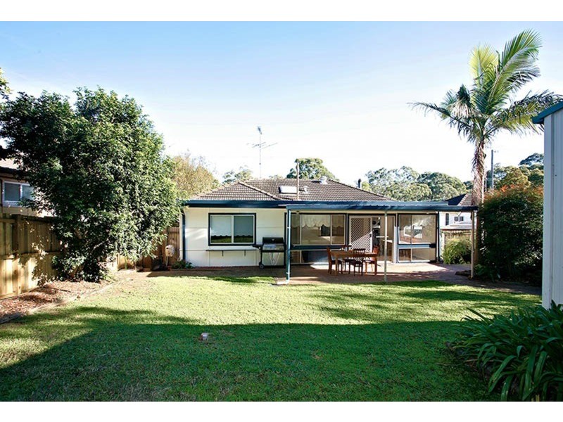 16 Cox Crescent, Dundas Valley NSW 2117