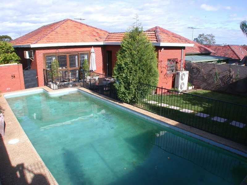 11 Gladys Street, Rydalmere NSW 2116