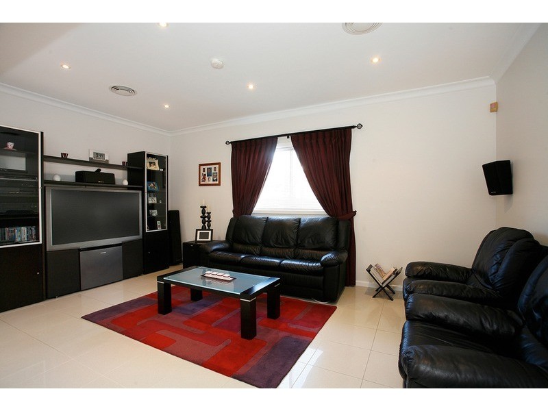 41 Barker Avenue, Silverwater NSW 2128