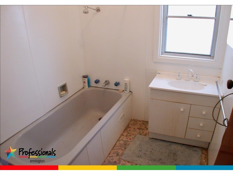 1 Spofforth Street, Ermington NSW 2115