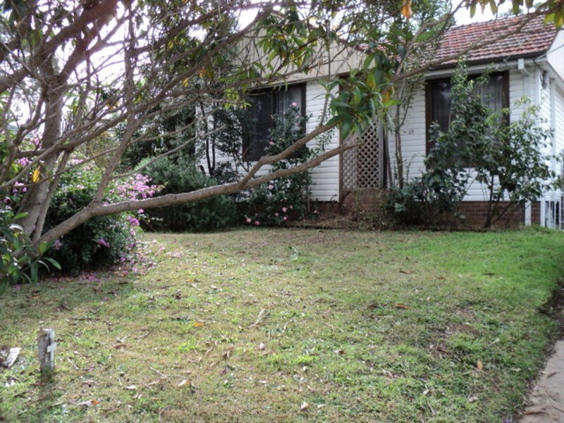 37 Moffatts Drive, Dundas NSW 2117