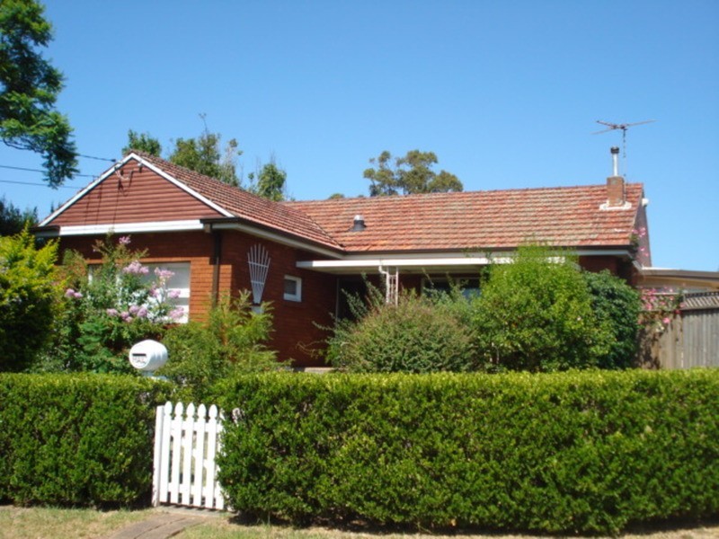 18 Hughes Avenue, Ermington NSW 2115