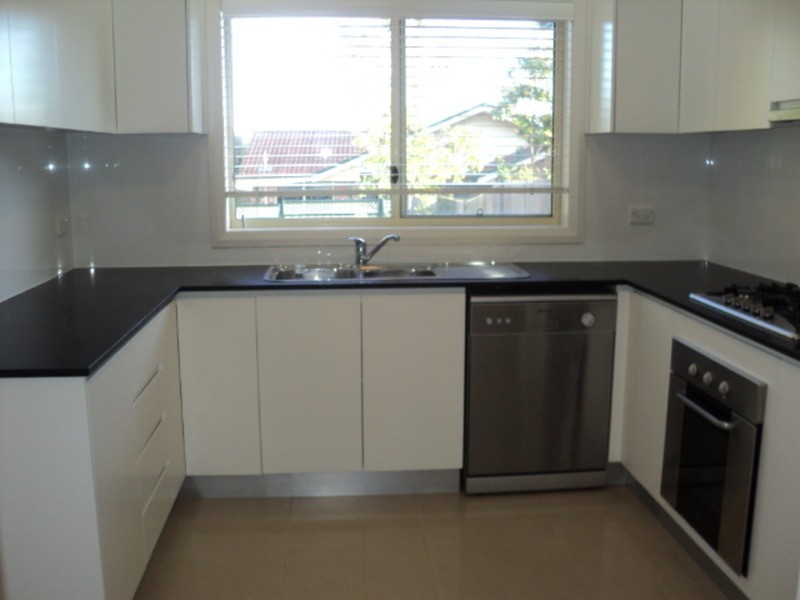 12 Homelands Avenue, Carlingford NSW 2118