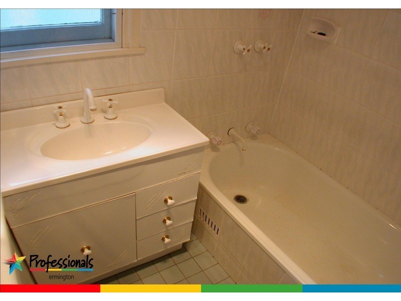 37 Hinkler Street, Ermington NSW 2115