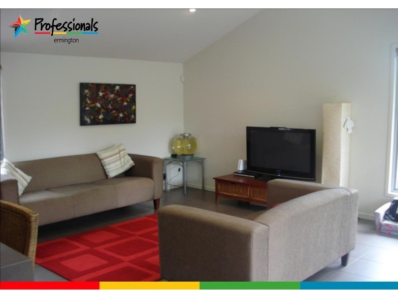 44 Broadoaks Street, Ermington NSW 2115