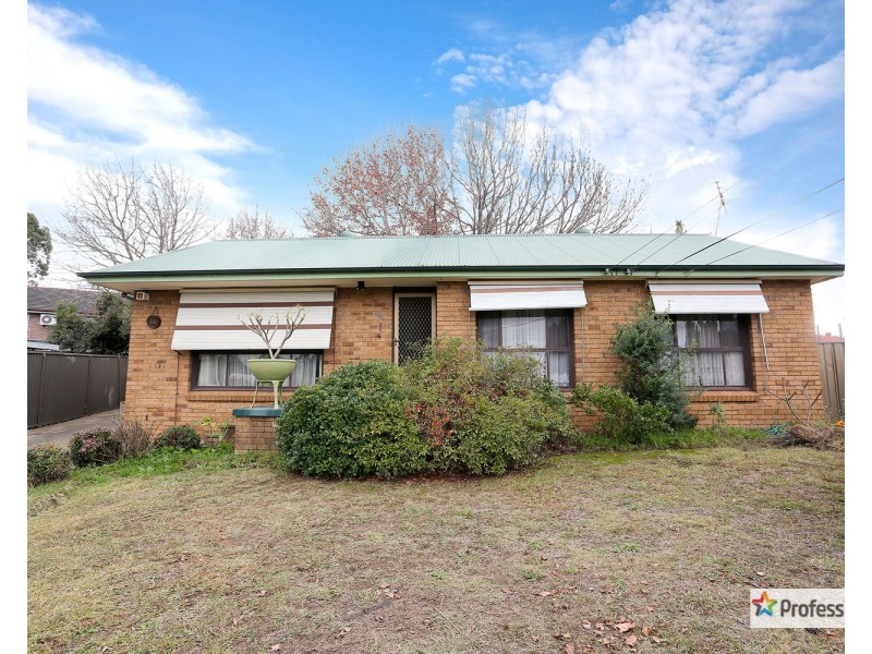 16 Crabb Place, Cabramatta NSW 2166