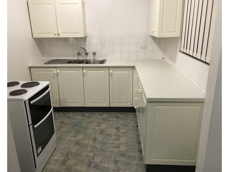 1/25 Kenyon Street, Fairfield NSW 2165