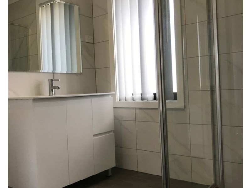 6 Hinton Loop, Oran Park NSW 2570