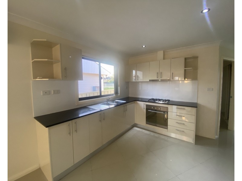 23 Beale Crescent, Fairfield West NSW 2165