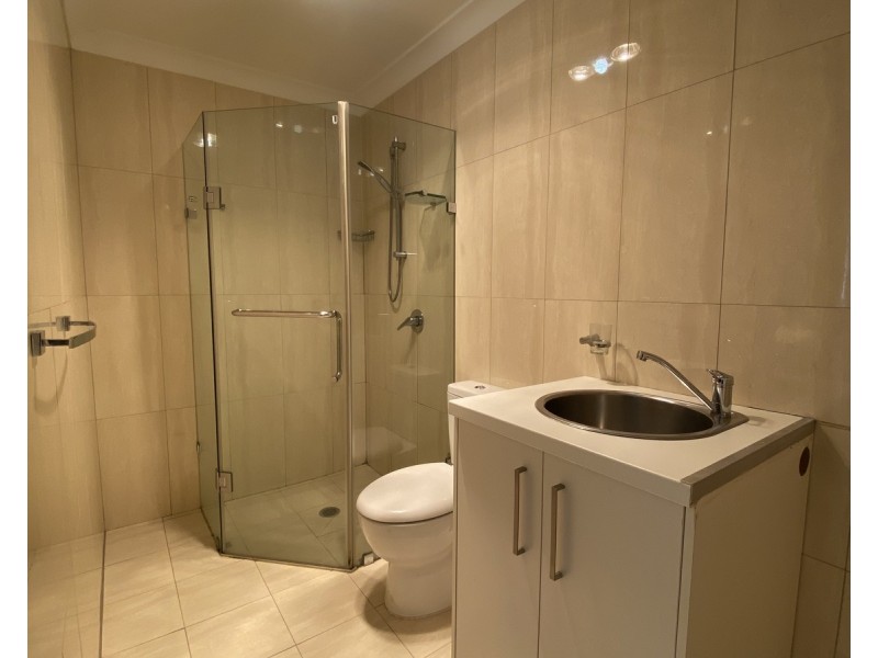 23 Beale Crescent, Fairfield West NSW 2165