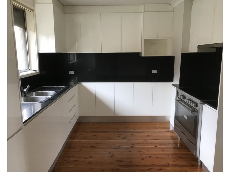 1 Cullen Place, Liverpool NSW 2170