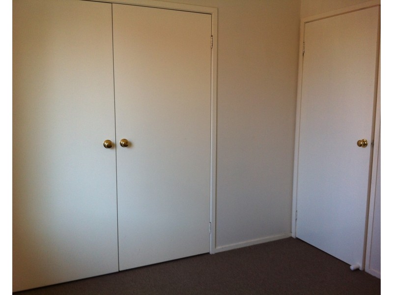 2B Warfield Place, Cecil Hills NSW 2171