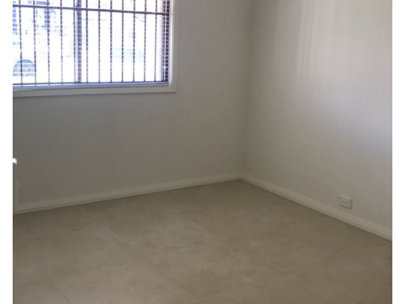 3 Garment Street, Fairfield West NSW 2165