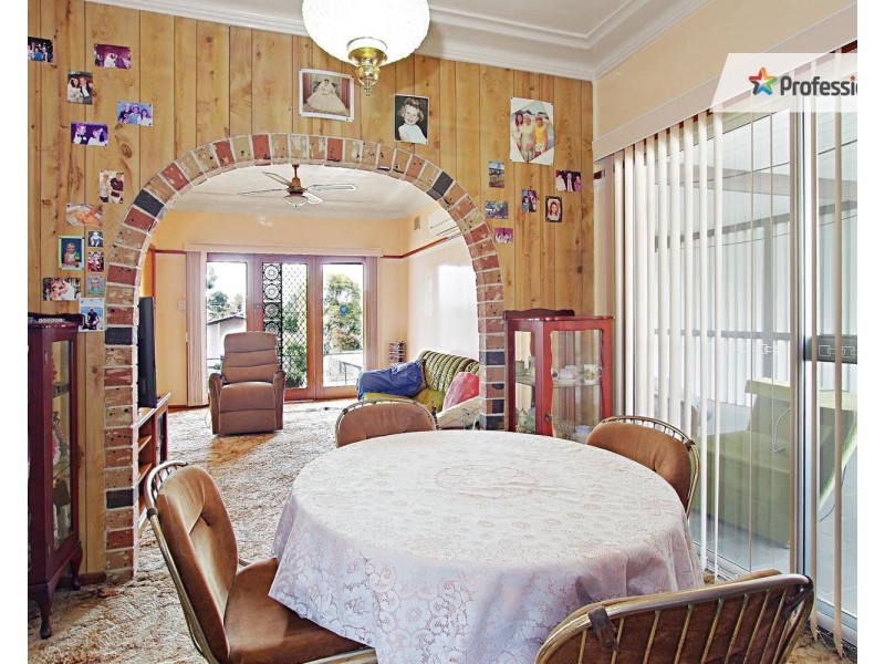 1 Cahill Street, Smithfield NSW 2164