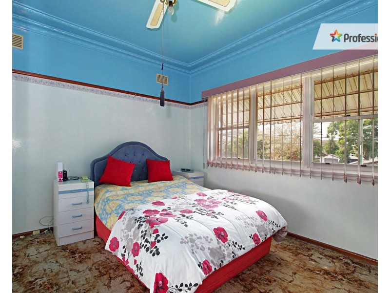 1 Cahill Street, Smithfield NSW 2164