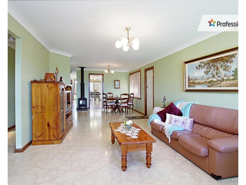 8/21 Condello Crescent, Edensor Park NSW 2176