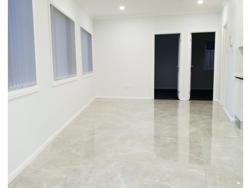 3A Hoyle Street, Greenfield Park NSW 2176