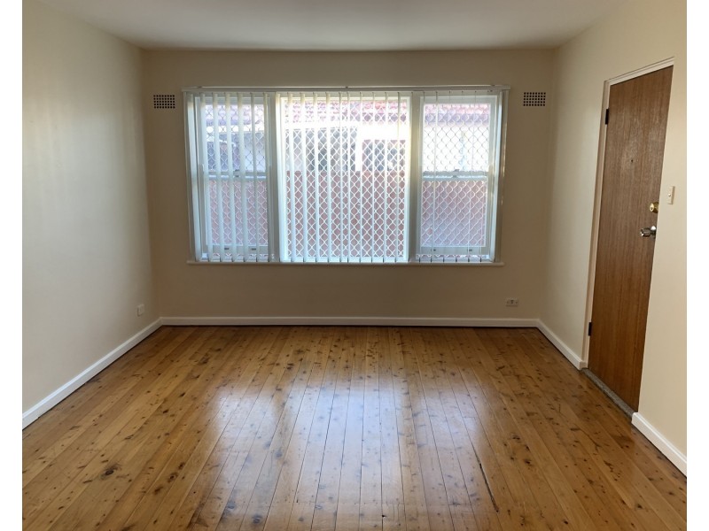 1/242 Fairfield Street, Fairfield NSW 2165