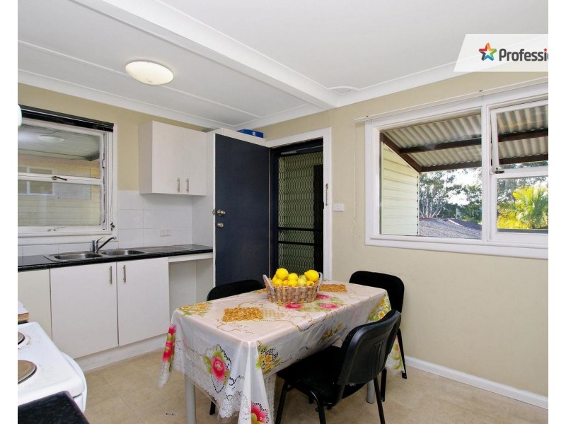 25 Eyre Street, Smithfield NSW 2164