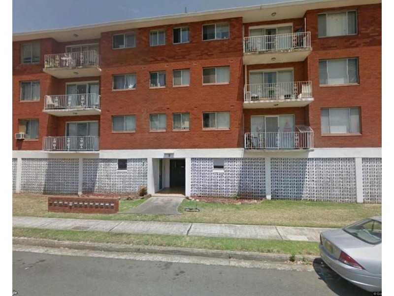 8/5 Carramar Avenue, Carramar NSW 2163