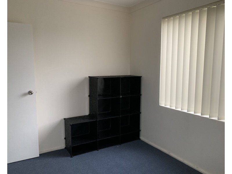 8/5 Carramar Avenue, Carramar NSW 2163