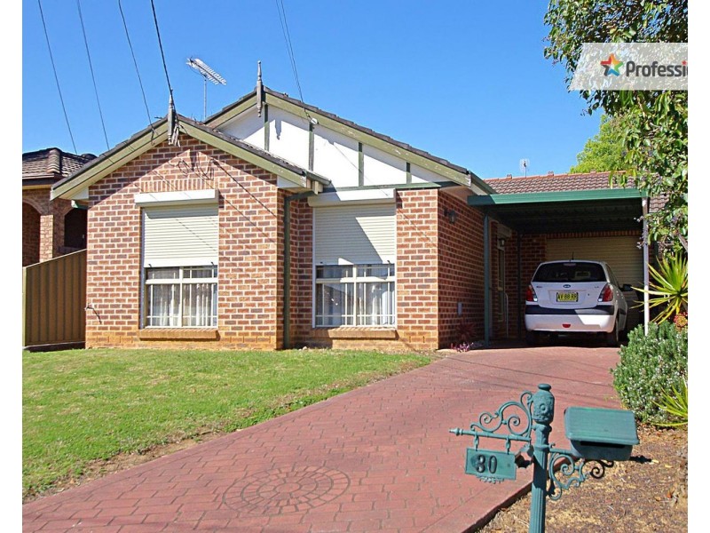 30 Rowley Street, Smithfield NSW 2164